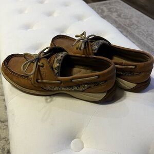Sperry Brown Boat Shoes with Leather Laces and Rubber Sole